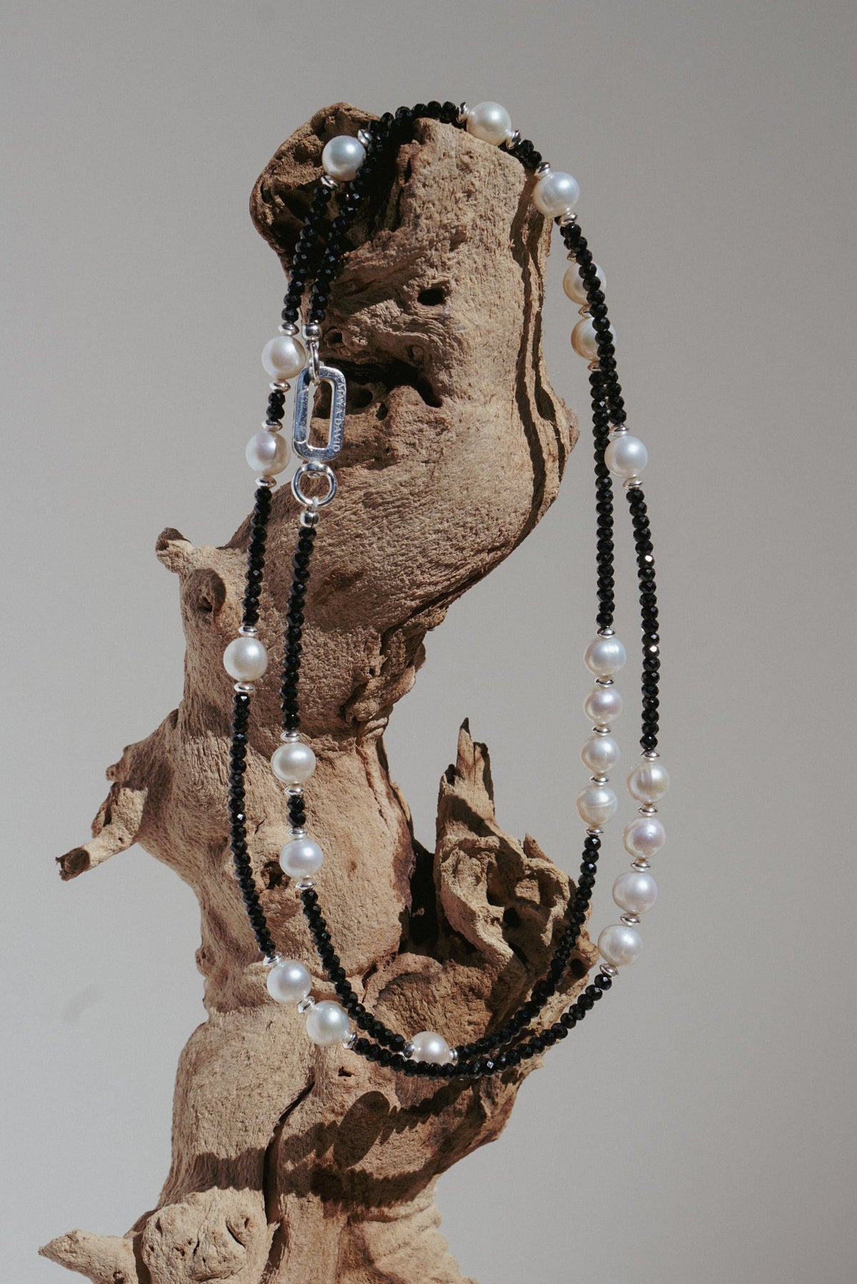Noire Necklace | Black Spinel & Pearls