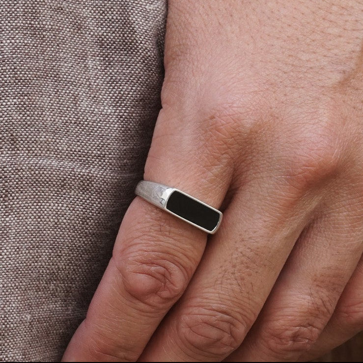 Signal Ring | Black Onyx