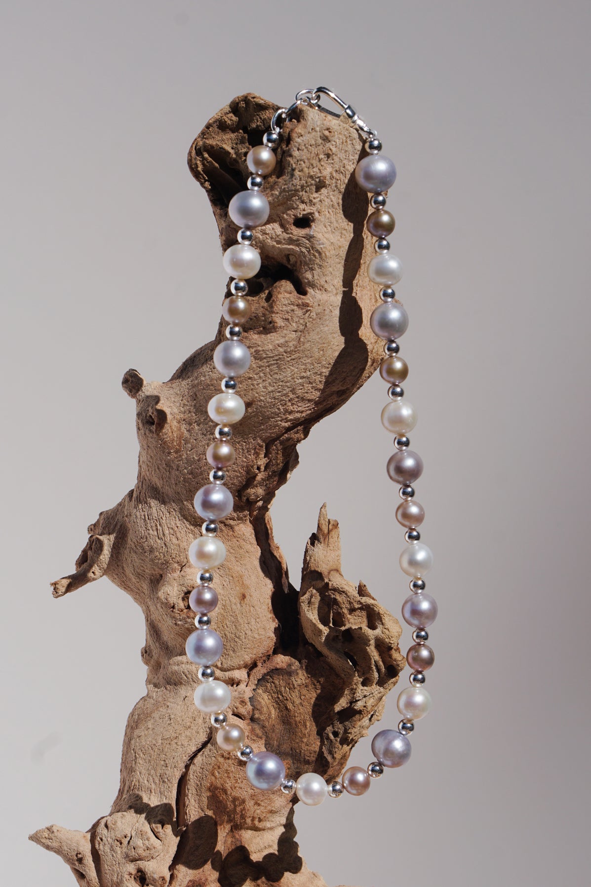 Luna Pearl Necklace